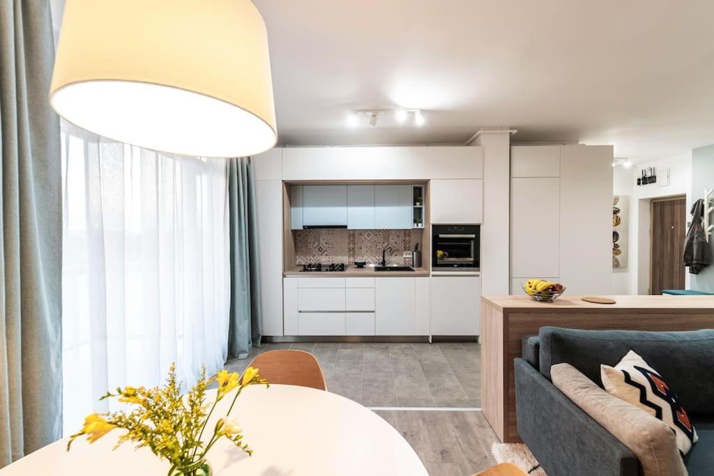 Apartment Vivalia V6, Free Private Parking Тимишоара Екстериор снимка